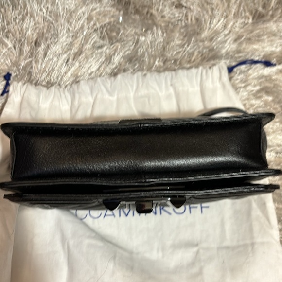 Rebecca Minkoff Small Love Chevron Quilted crossbody - Picture 9 of 13